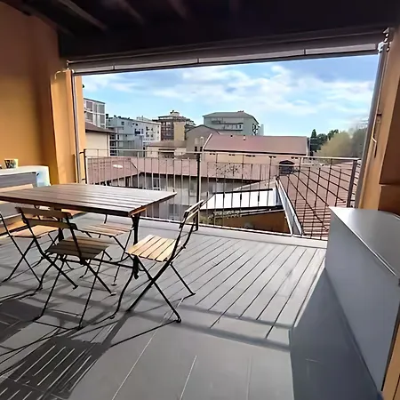 House 41, Nuovo In Borgo Storico *